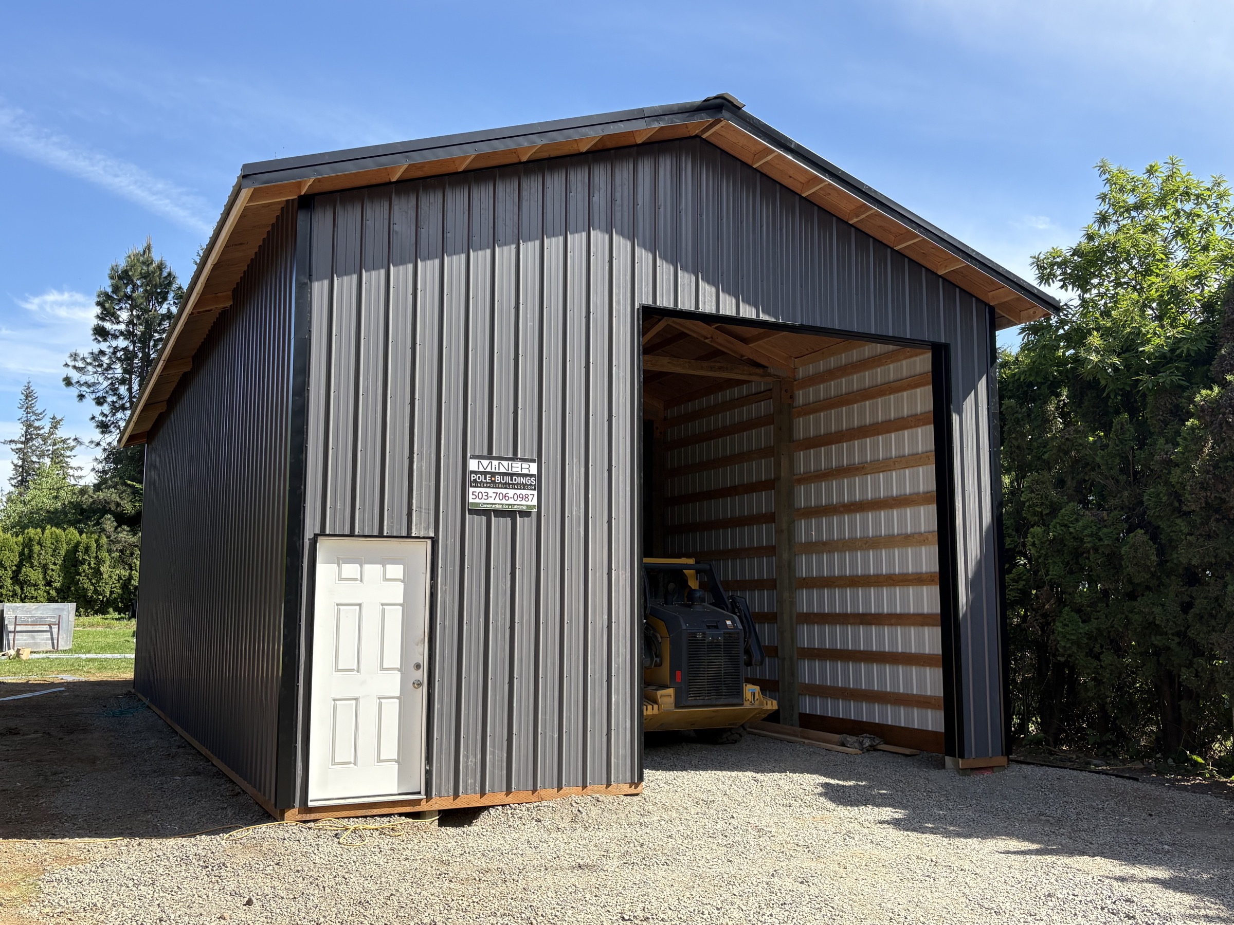 24×48 Enclosed Shop with Loft — Clackamas County, Oregon, built by Miner Pole Buildings