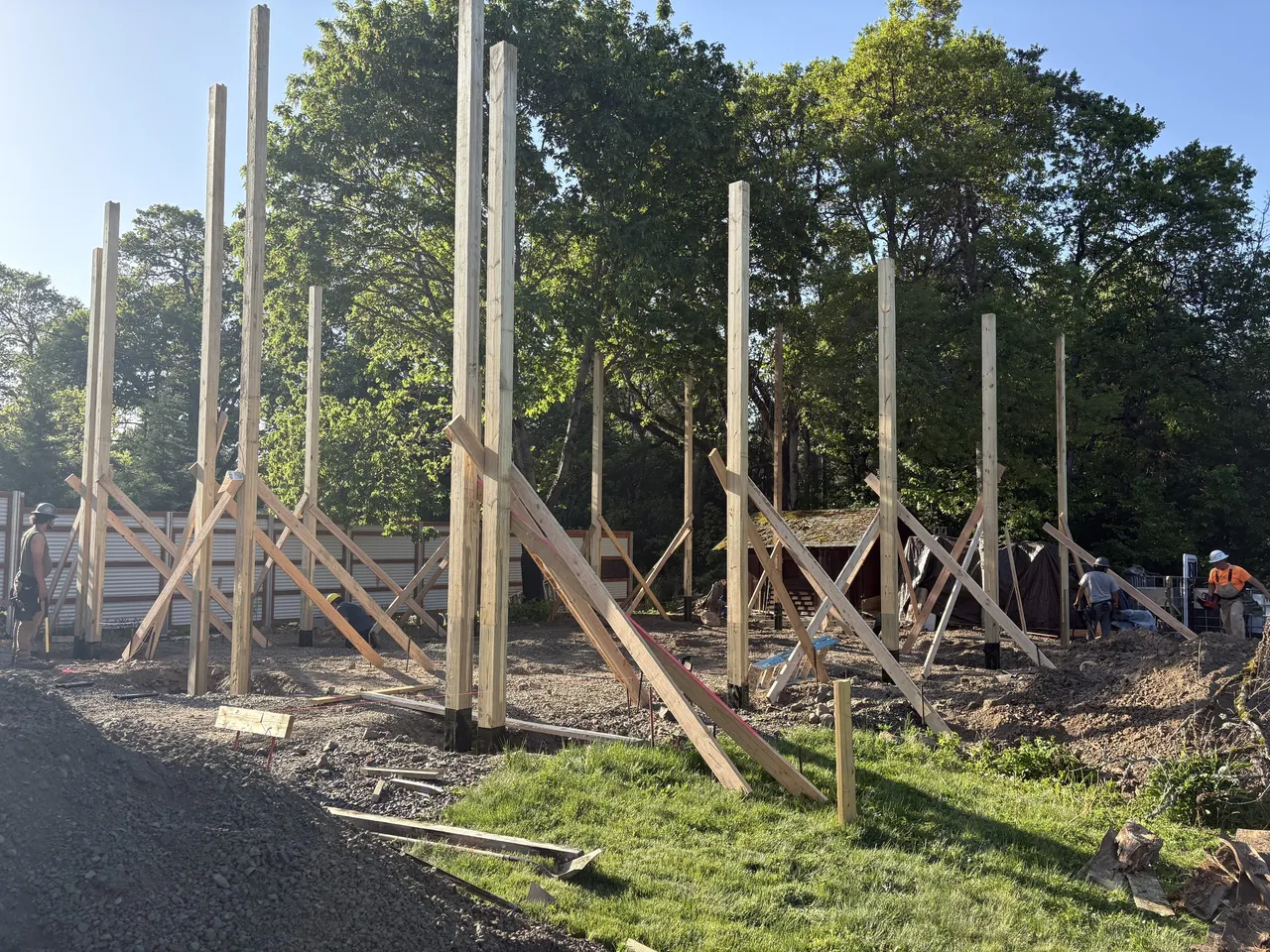 30×46 Engineered Shop on Gorge Rock — Hood River, Oregon during construction