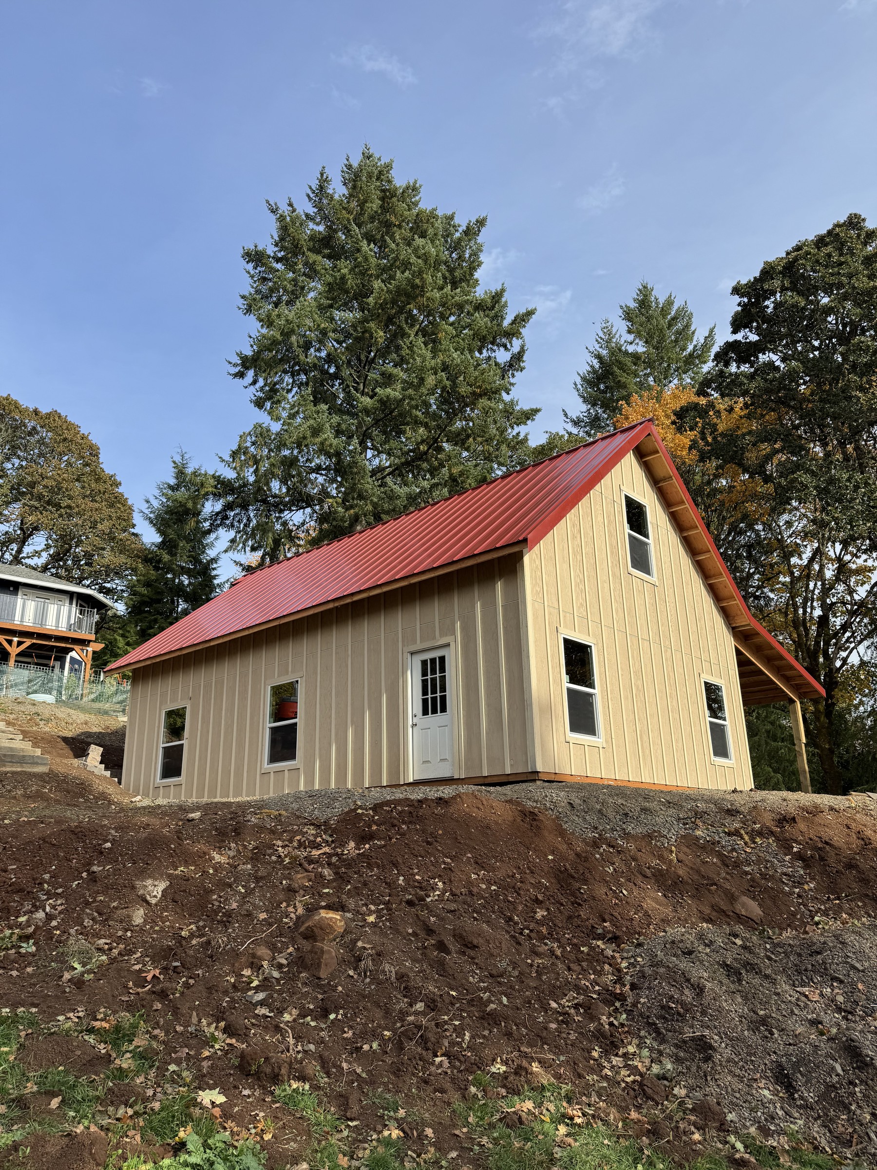 24×36 Board-and-Batten Shop with Scissor Trusses — Jefferson, Oregon, built by Miner Pole Buildings
