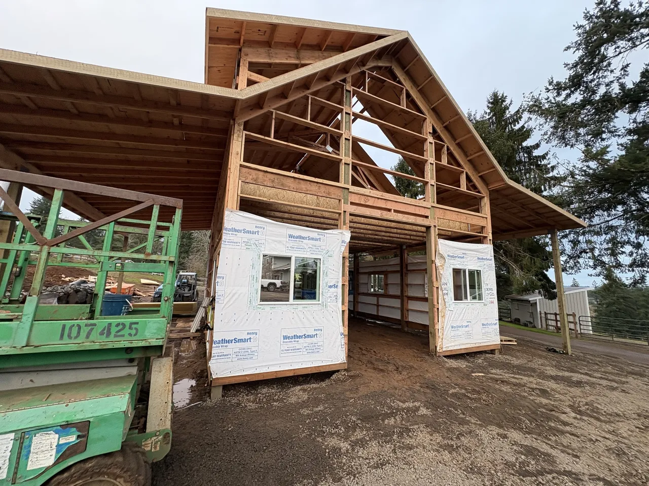24×36 Loft Building with Twin 12×36 Wings — Sherwood, Oregon during construction